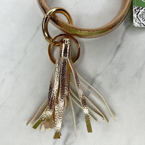The Spring Shop Metallic Gold Faux Leather Bangle Bracelet Keychain Keyring - Picture 4 of 9